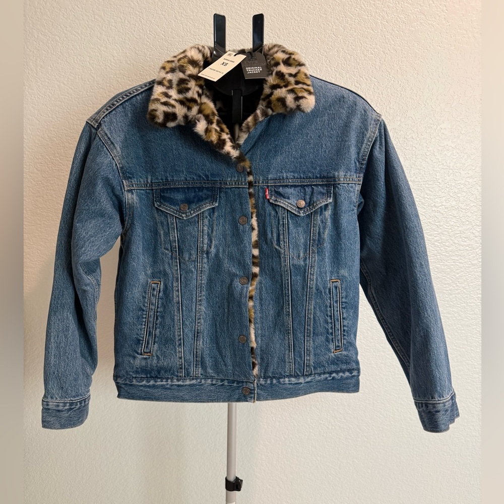 Levi's Denim Jacket with Leopard Print Collar - NWT
